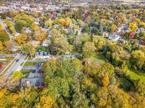 Tiny photo for 615 Dean Street, Woodstock, IL 60098 (MLS # 12511242)