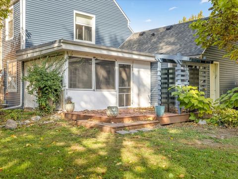 Tiny photo for 615 Dean Street, Woodstock, IL 60098 (MLS # 12511242)