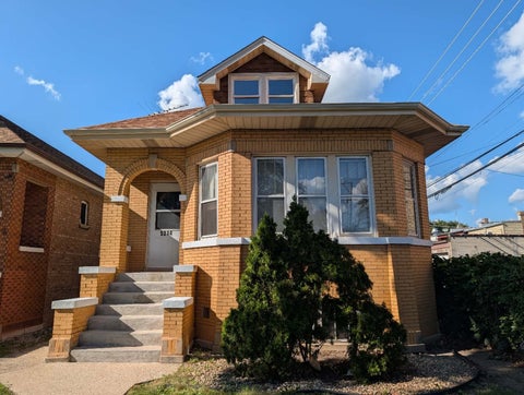 Photo of 5214 W Schubert Avenue, Chicago, IL 60639 (MLS # 12796428)