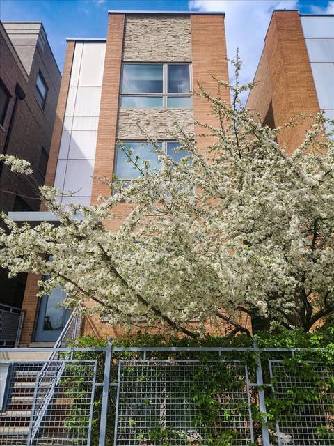 Photo of 1350 W Diversey Parkway #3, Chicago, IL 60614 (MLS # 12719308)