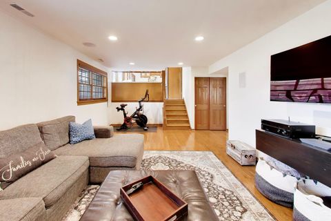 Tiny photo for 1531 S Princeton Avenue, Arlington Heights, IL 60005 (MLS # 12608014)