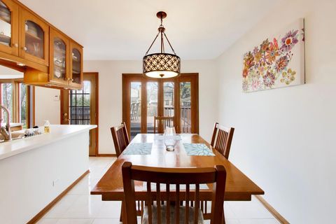 Tiny photo for 1531 S Princeton Avenue, Arlington Heights, IL 60005 (MLS # 12608014)