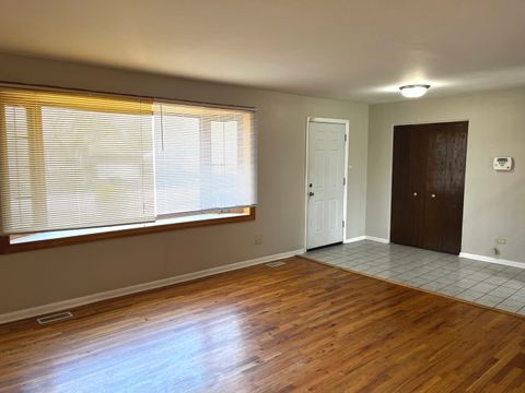 Tiny photo for 1 E 164th Street, South Holland, IL 60473 (MLS # 12476455)