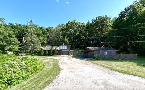 Tiny photo for 164 N 2551st Road, Peru, IL 61354 (MLS # 12475104)