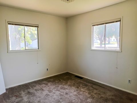 Tiny photo for 1401 Seminole Drive, Ottawa, IL 61350 (MLS # 12467539)