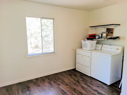 Tiny photo for 1401 Seminole Drive, Ottawa, IL 61350 (MLS # 12467539)