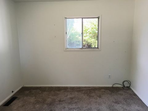 Tiny photo for 1401 Seminole Drive, Ottawa, IL 61350 (MLS # 12467539)