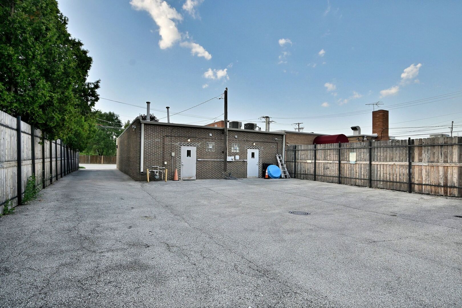 1157 E Algonquin Road