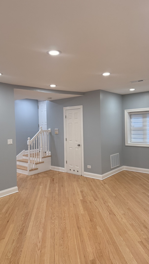 904 W Winona Street G