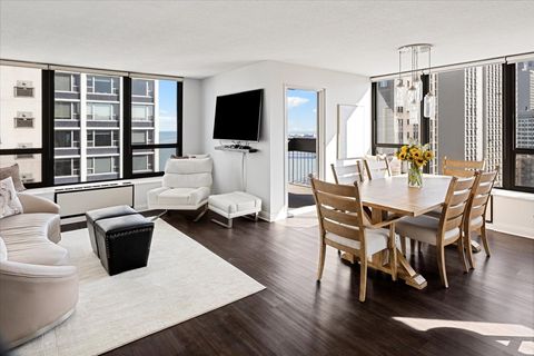 Tiny photo for 1313 N Ritchie Court #2307, Chicago, IL 60610 (MLS # 12574605)