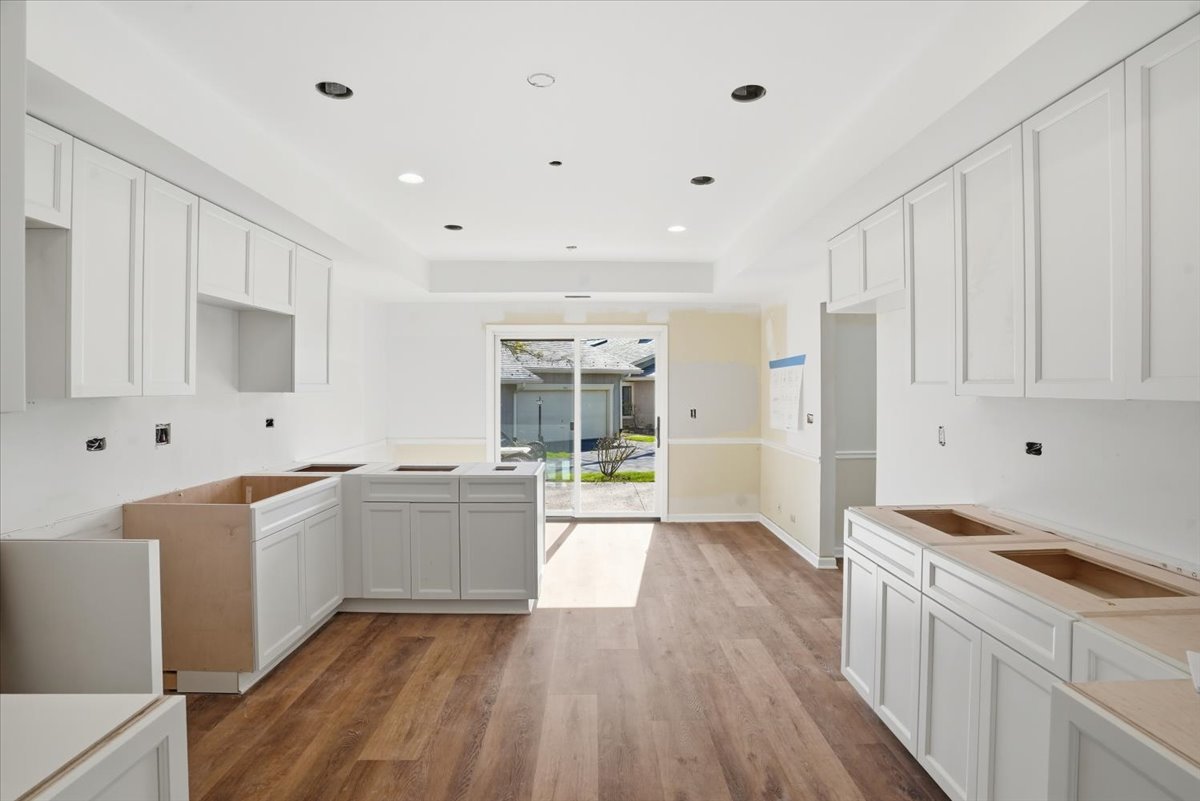 1204 Chatham Court 1204