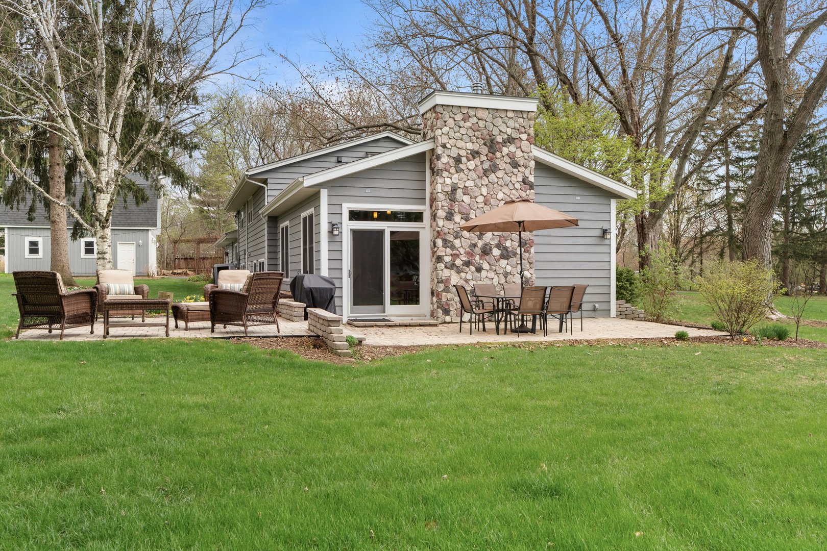 28903 W Kristy Lane
