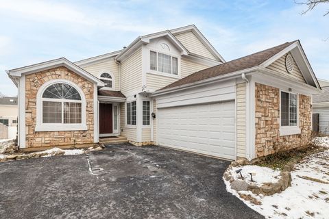 Photo of 475 Bourbon Lane, Naperville, IL 60565 (MLS # 12549179)