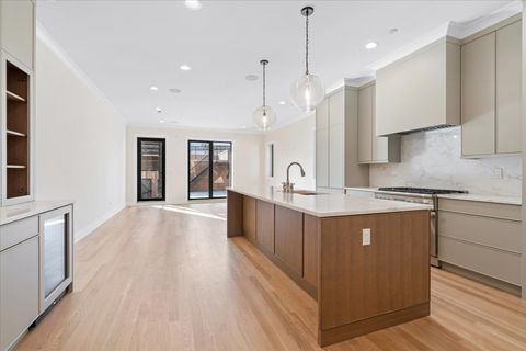 Tiny photo for 3036 N Sheffield Avenue #1S, Chicago, IL 60657 (MLS # 12546251)