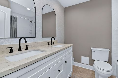 Tiny photo for 6020 Oakwood Drive #1L, Lisle, IL 60532 (MLS # 12600999)