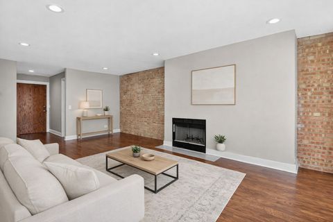 Tiny photo for 6020 Oakwood Drive #1L, Lisle, IL 60532 (MLS # 12600999)