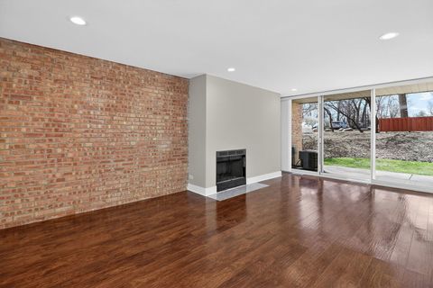 Tiny photo for 6020 Oakwood Drive #1L, Lisle, IL 60532 (MLS # 12600999)