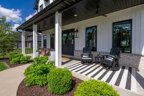 Tiny photo for 5175 Pigeon Creek Trail, Bettendorf, IA 52722 (MLS # 12666501)