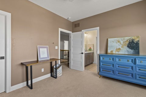 Tiny photo for 5175 Pigeon Creek Trail, Bettendorf, IA 52722 (MLS # 12666501)