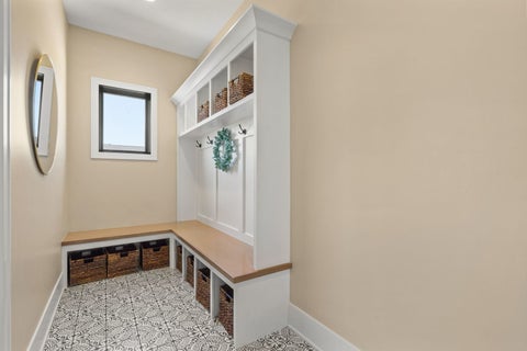 Tiny photo for 5175 Pigeon Creek Trail, Bettendorf, IA 52722 (MLS # 12666501)