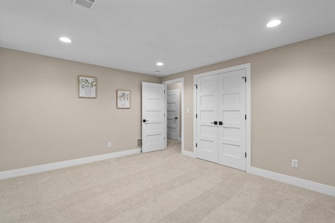 Tiny photo for 5175 Pigeon Creek Trail, Bettendorf, IA 52722 (MLS # 12666501)