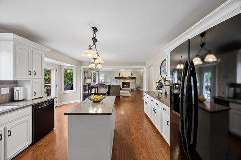 Tiny photo for 15518 Harbor Town Drive, Orland Park, IL 60462 (MLS # 12702052)