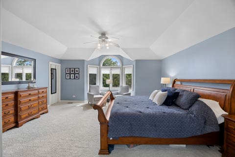Tiny photo for 15518 Harbor Town Drive, Orland Park, IL 60462 (MLS # 12702052)