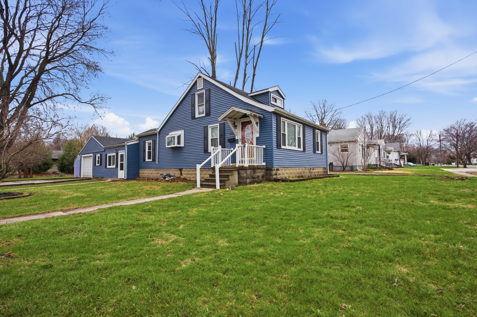 500 S Embarras Avenue