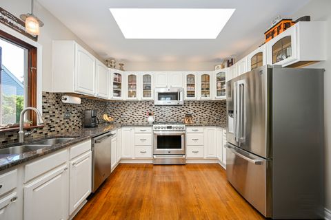 Tiny photo for 22w474 Emerson Avenue, Glen Ellyn, IL 60137 (MLS # 12499340)