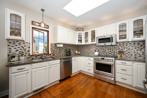 Tiny photo for 22w474 Emerson Avenue, Glen Ellyn, IL 60137 (MLS # 12499340)