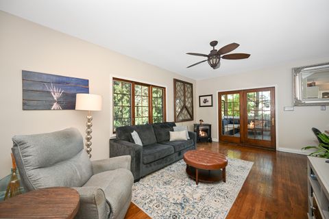 Tiny photo for 22w474 Emerson Avenue, Glen Ellyn, IL 60137 (MLS # 12499340)