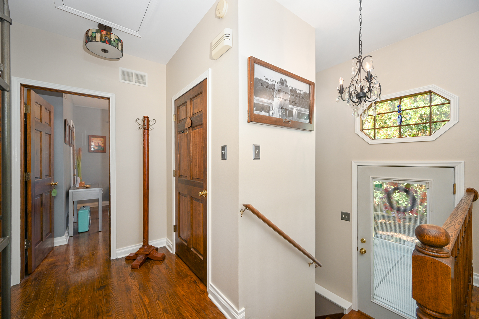 22w474 Emerson Avenue