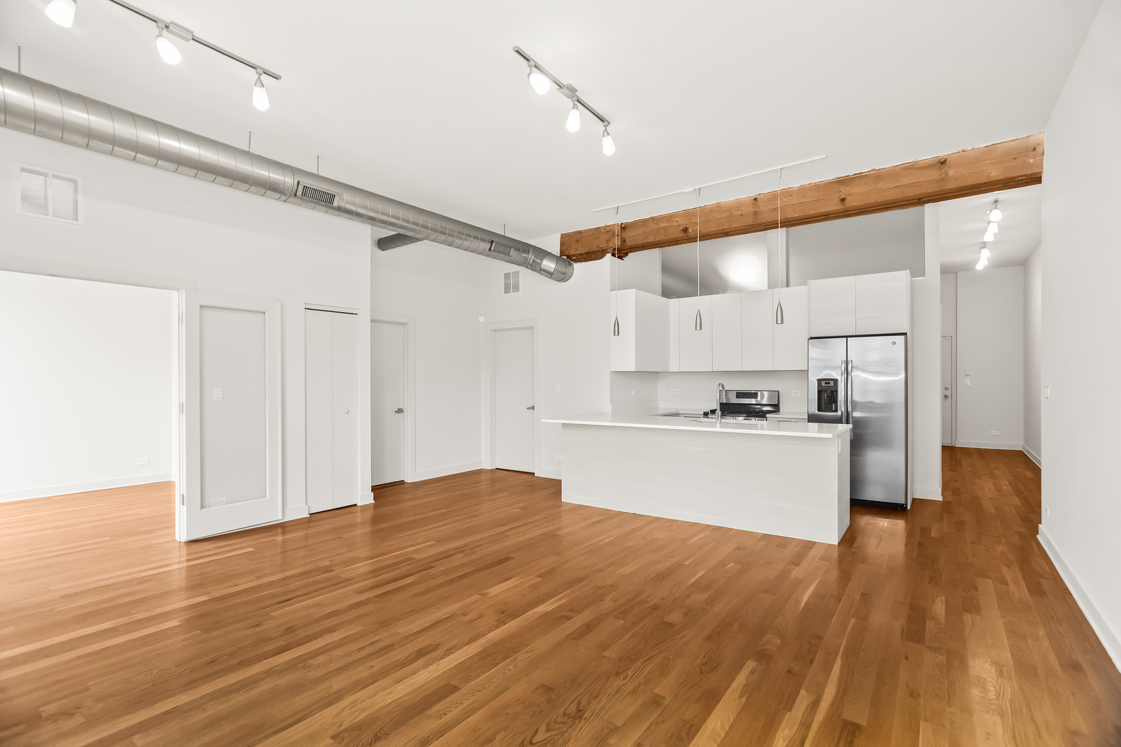 1755 N Damen Avenue 202