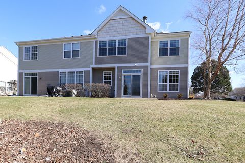 Tiny photo for 566 PINEBROOK Drive, Bolingbrook, IL 60490 (MLS # 12592699)