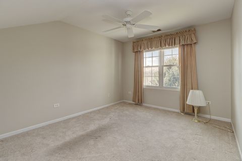 Tiny photo for 566 PINEBROOK Drive, Bolingbrook, IL 60490 (MLS # 12592699)