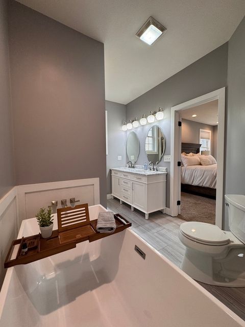 Tiny photo for 15060 Lakepoint Drive, Benton, IL 62812 (MLS # 12574705)