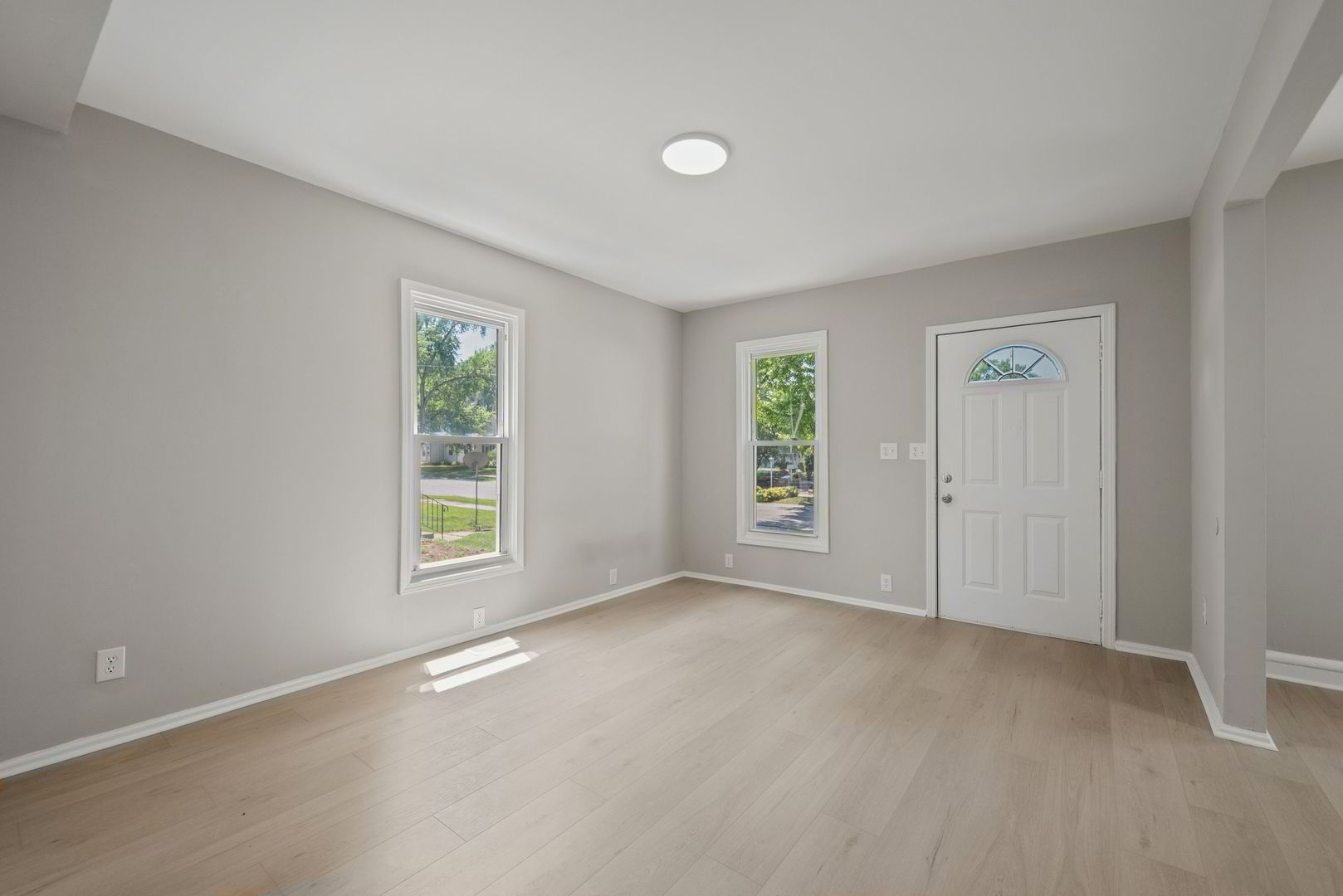 780 S Elm Avenue