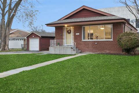 Photo of 468 Joyce Court, South Holland, IL 60473 (MLS # 12466348)