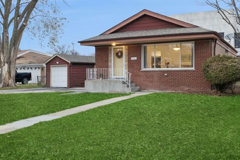 Tiny photo for 468 Joyce Court, South Holland, IL 60473 (MLS # 12466348)