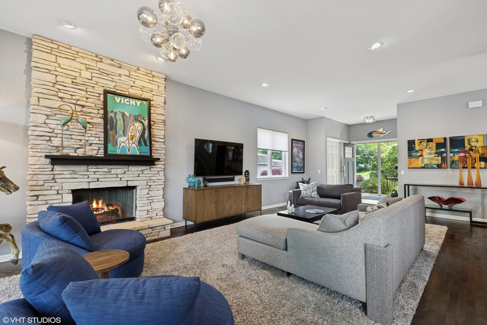 21309 W Crescent Drive