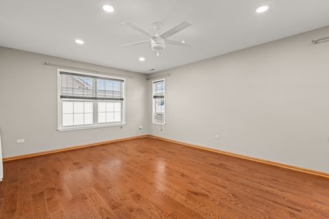 Tiny photo for 754 Rockhurst Road, Bolingbrook, IL 60440 (MLS # 12529026)