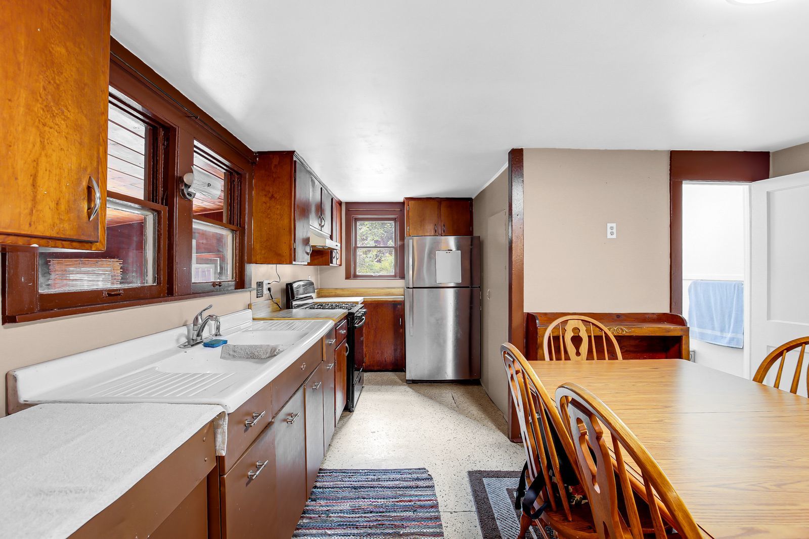 2201 Thornton Lansing Road