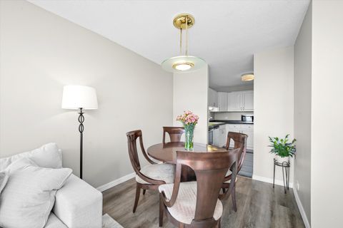 Tiny photo for 899 S Plymouth Court #1607, Chicago, IL 60605 (MLS # 12493035)
