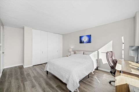 Tiny photo for 899 S Plymouth Court #1607, Chicago, IL 60605 (MLS # 12493035)