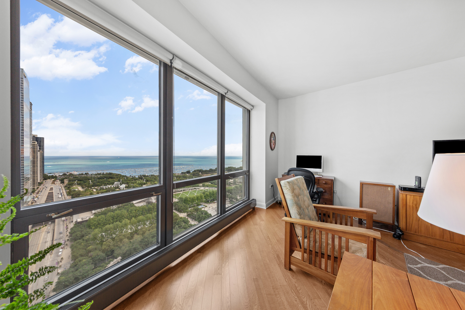 130 N Garland Court 3003