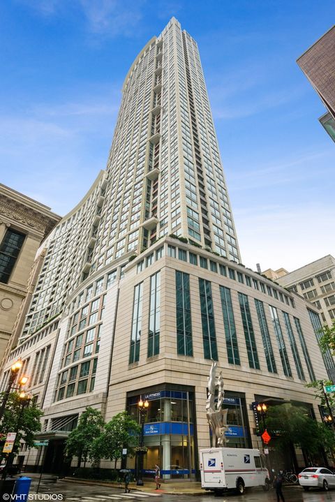 130 N Garland Court 3003 Chicago IL 60602