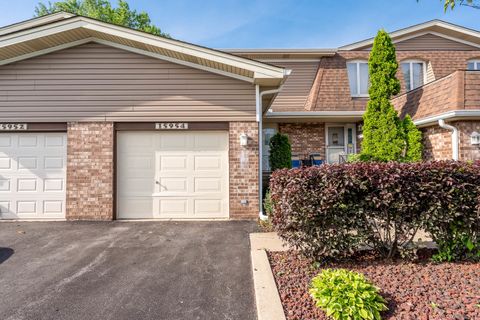 Photo of 15954 78th Avenue, Tinley Park, IL 60477 (MLS # 12491480)