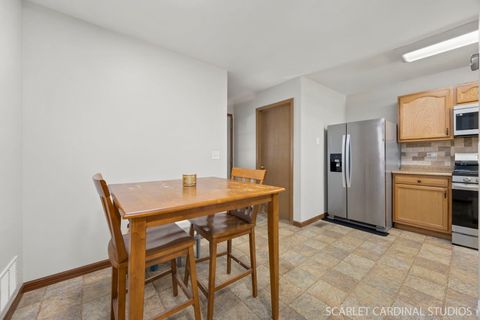 Tiny photo for 34 Waterbury Circle, Oswego, IL 60543 (MLS # 12530666)