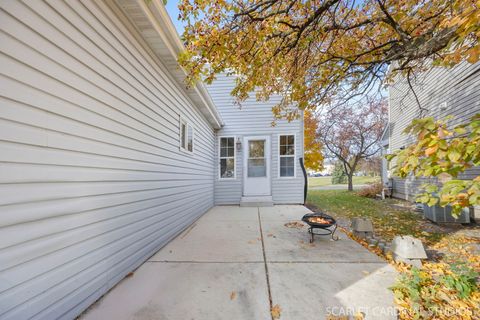 Tiny photo for 34 Waterbury Circle, Oswego, IL 60543 (MLS # 12530666)