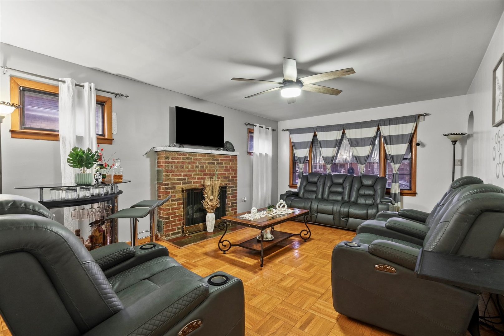 14427 S Palmer Avenue